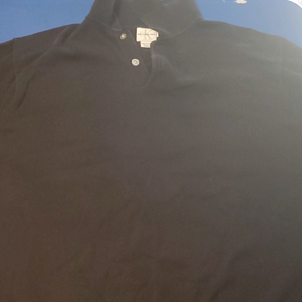 Lightweight Collared sweater   